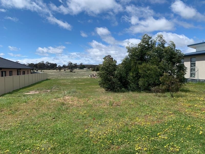 32 Portland Avenue, Marulan NSW 2579