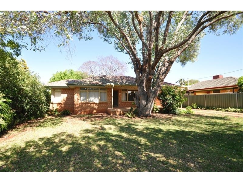 137 North St, Dubbo NSW 2830