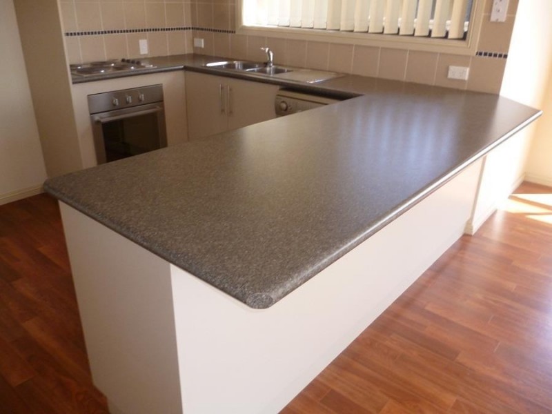 4A John Brass Pl, Dubbo NSW 2830