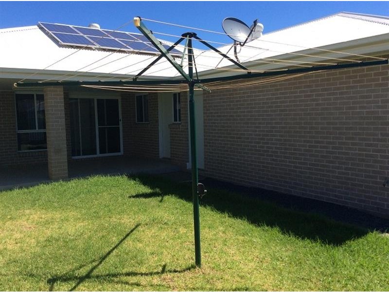 2 Selkirk Avenue, Dubbo NSW 2830