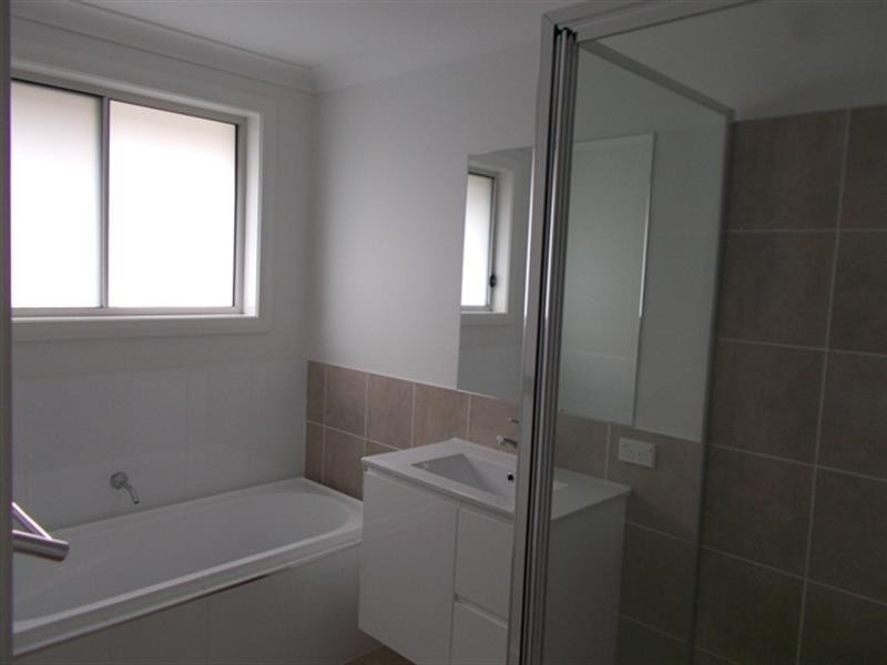 9 Magnolia Boulevarde, Dubbo NSW 2830