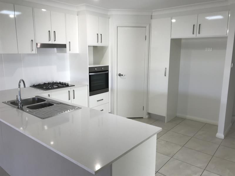 3 Wollombombi Pde, Dubbo NSW 2830