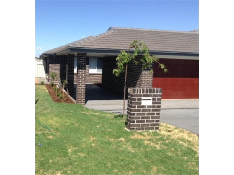 5B  Apsley Cres, Dubbo NSW 2830