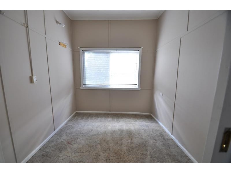 38 Simpson Street, Wellington NSW 2820