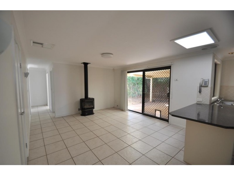 1  Osborne Place, Dubbo NSW 2830