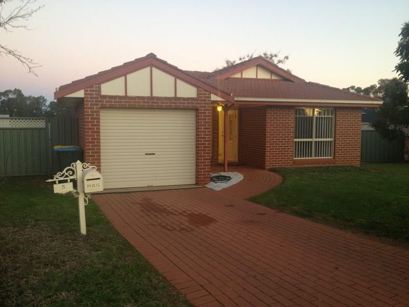 5 Todman Court, Dubbo NSW 2830