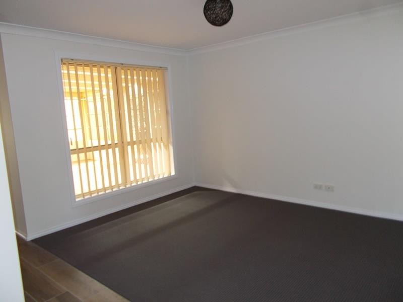 8 Barwon Way, Dubbo NSW 2830