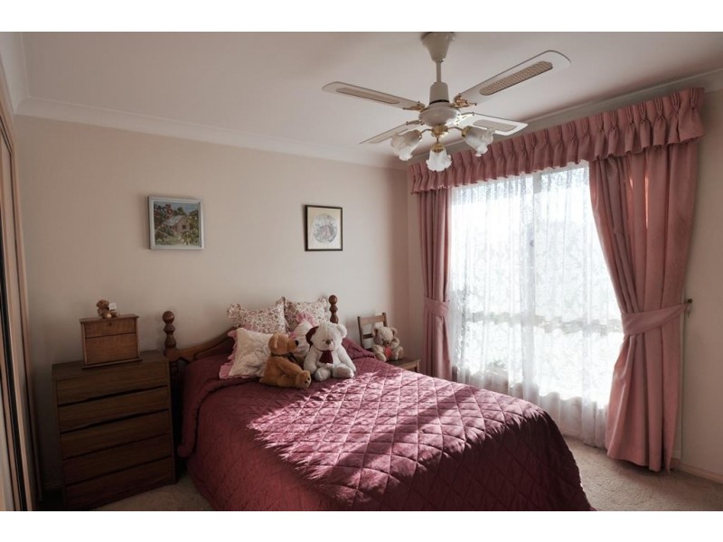107 Sheraton Rd, Dubbo NSW 2830