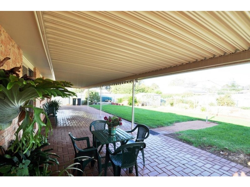 107 Sheraton Rd, Dubbo NSW 2830