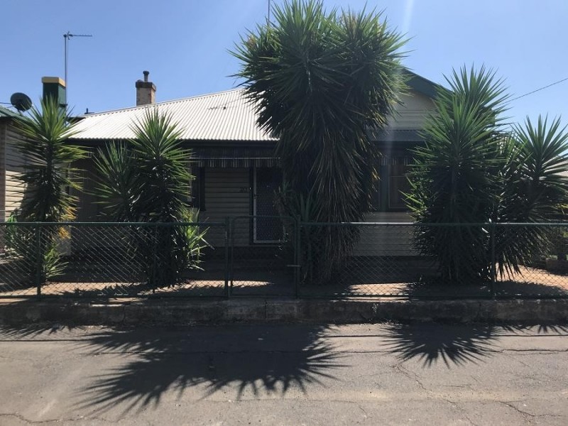 20 Erskine  St, Dubbo NSW 2830