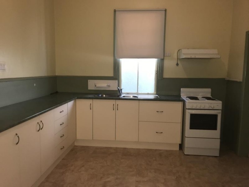 20 Erskine  St, Dubbo NSW 2830