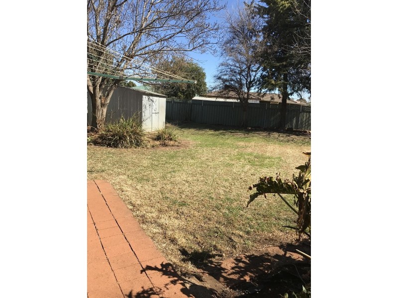 85 Sheraton Road, Dubbo NSW 2830
