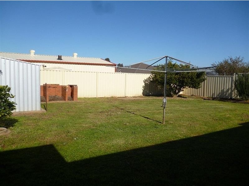 13 Doncaster Avenue, Dubbo NSW 2830