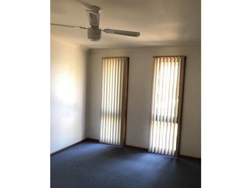 3 Greenway Place, Dubbo NSW 2830