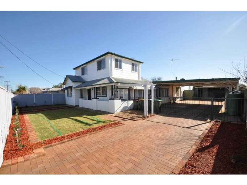 126 Wingewarra Street, Dubbo NSW 2830
