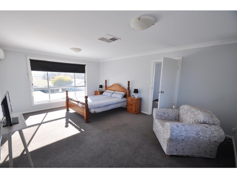 126 Wingewarra Street, Dubbo NSW 2830