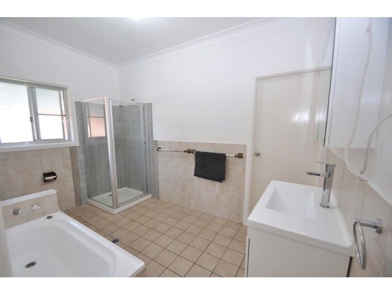 126 Wingewarra Street, Dubbo NSW 2830