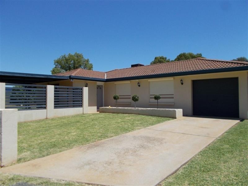 7 Gosse Avenue, Dubbo NSW 2830