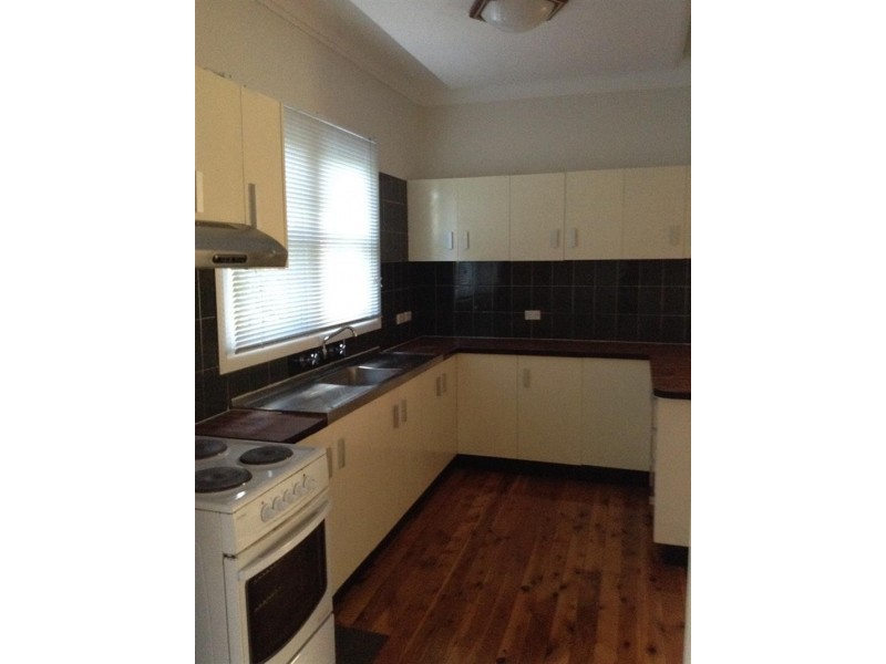 33  Elizabeth Street, Dubbo NSW 2830