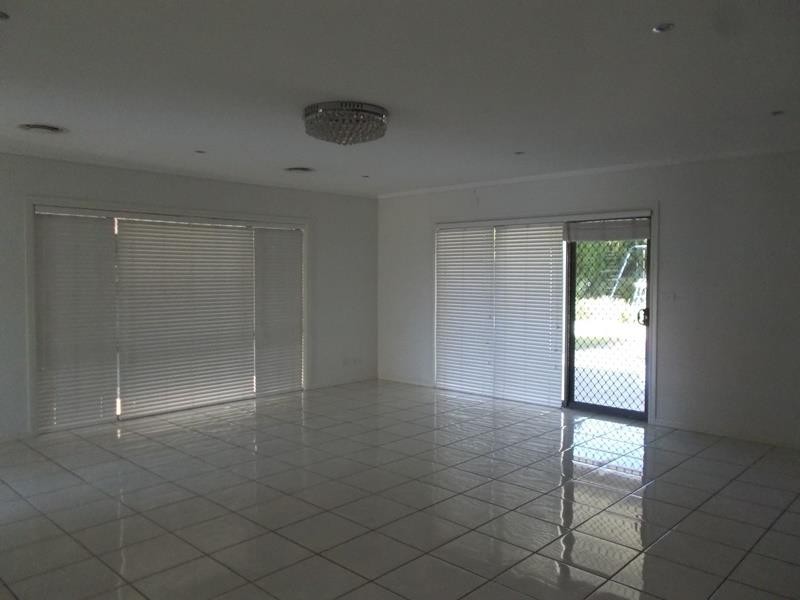 22 Cypress Point Drive, Dubbo NSW 2830