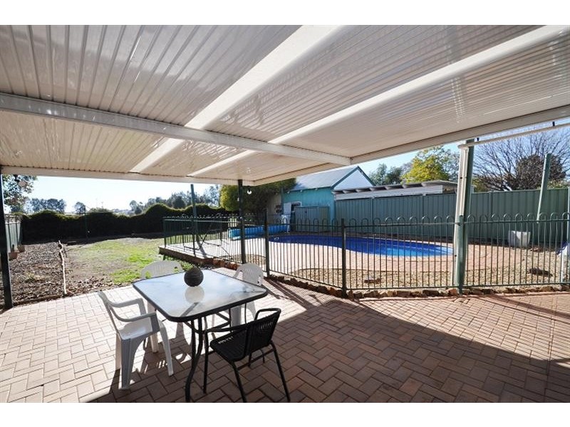 126 Wingewarra Street, Dubbo NSW 2830