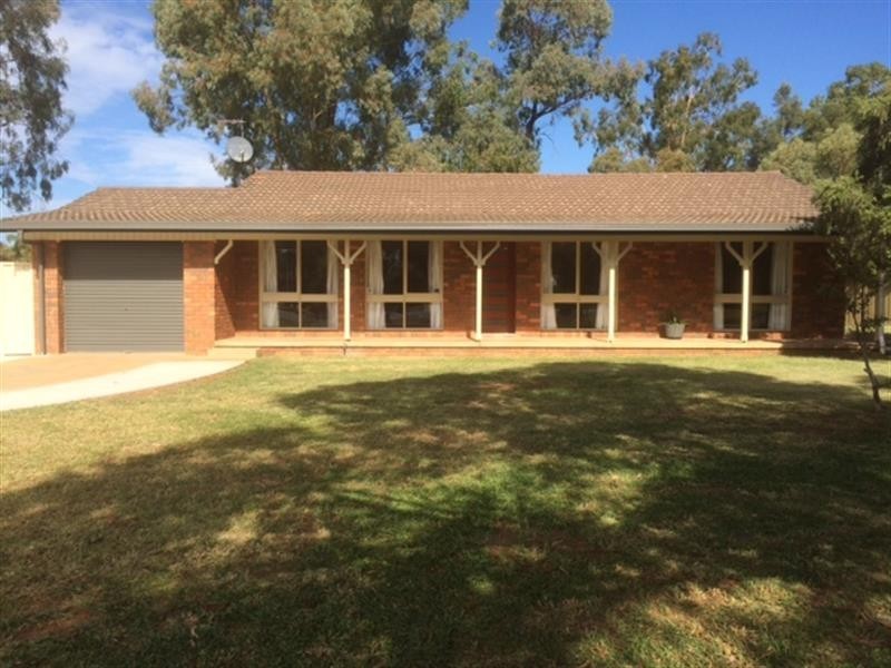9 Timberi Drive, Dubbo NSW 2830