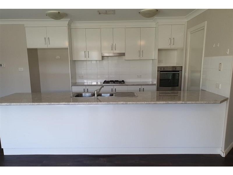 44 Timberi Drive, Dubbo NSW 2830