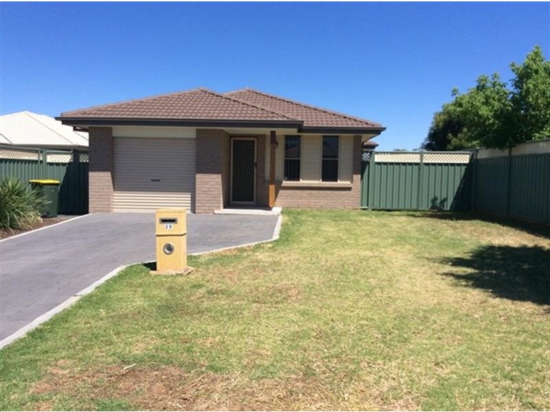 29 Timberi Drive, Dubbo NSW 2830