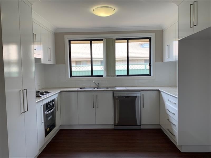 5 Askernish Drive, Dubbo NSW 2830