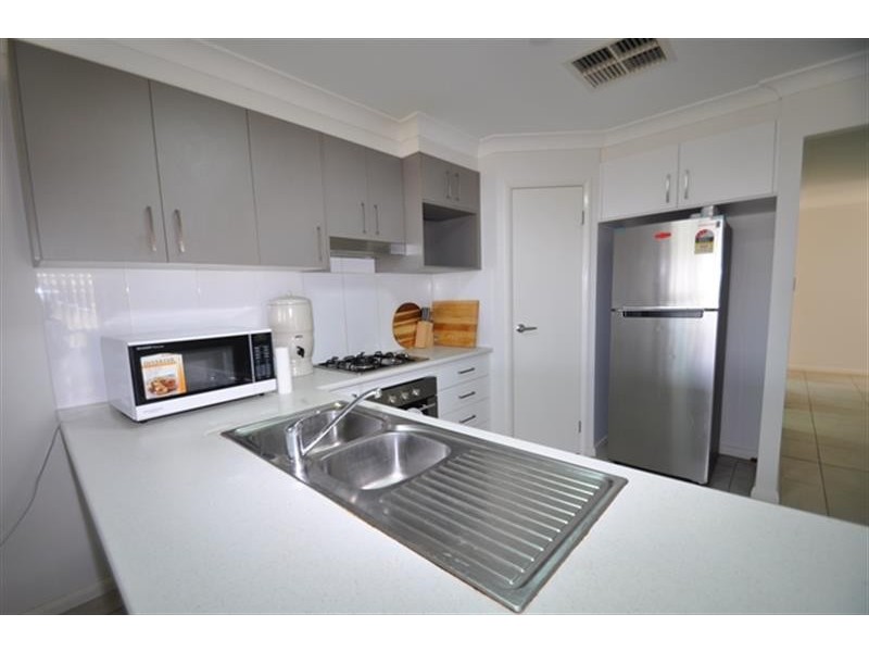 11B Apsley Crescent, Dubbo NSW 2830