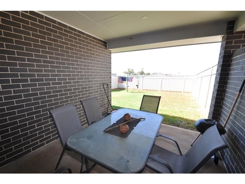 11B Apsley Crescent, Dubbo NSW 2830
