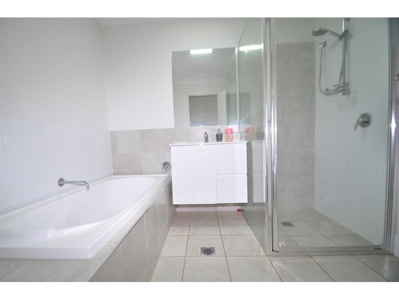 11B Apsley  Crescent, Dubbo NSW 2830