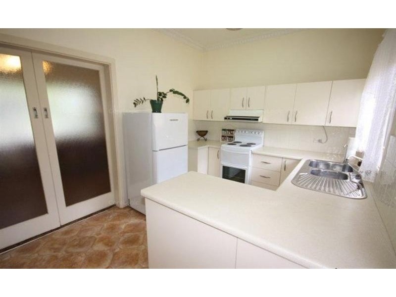 18 Strickland Street, Dubbo NSW 2830