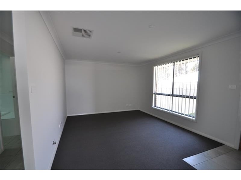18B Apsley Crescent, Dubbo NSW 2830