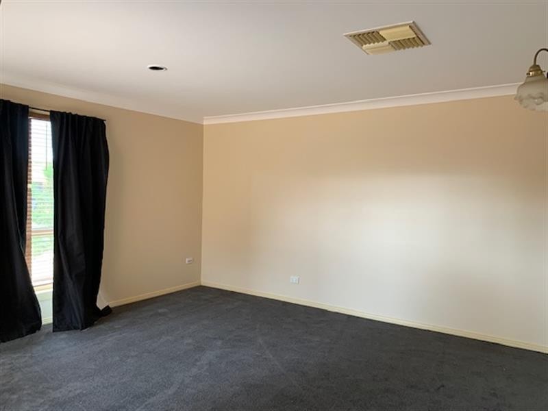 57 Sturt Circle, Dubbo NSW 2830