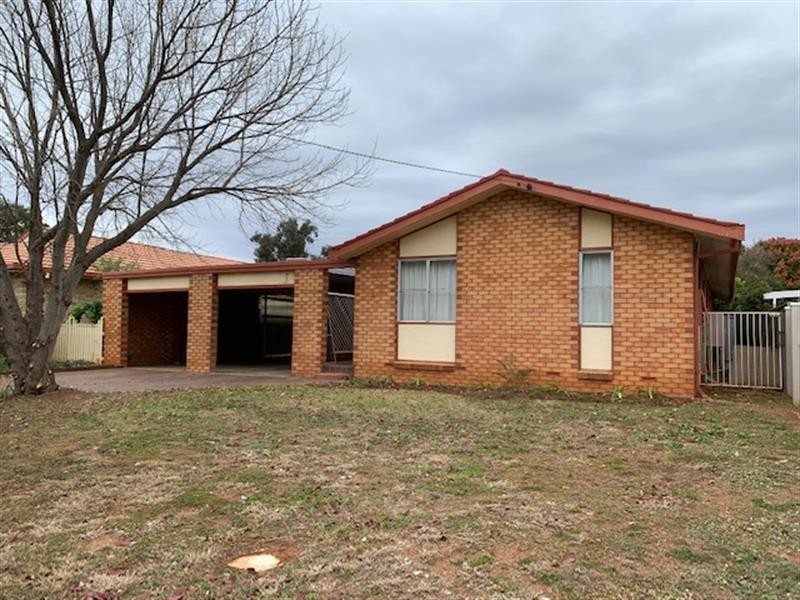 12 Coral Crescent, Dubbo NSW 2830