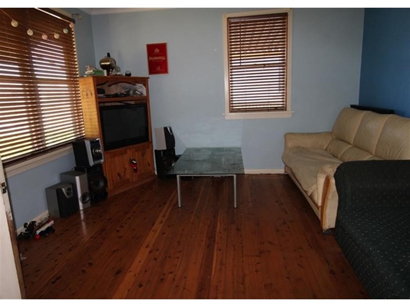 38 Leavers Street, Dubbo NSW 2830