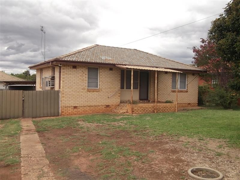 48 Yulong Street, Dubbo NSW 2830