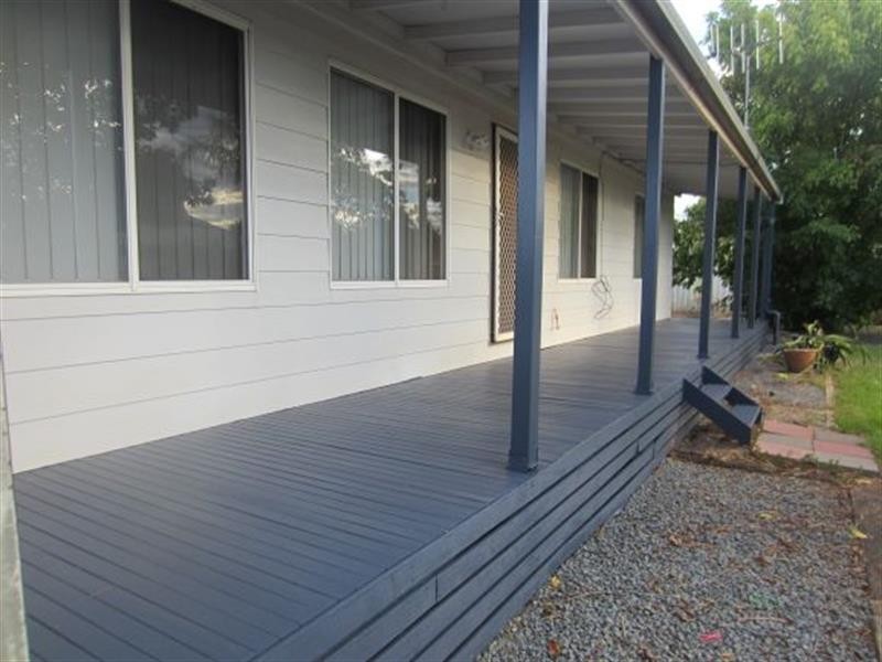 4 Mahmong Place, Cobar NSW 2835