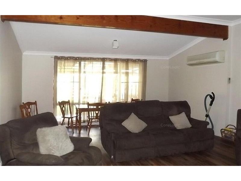 143 Temoin Street, Narromine NSW 2821
