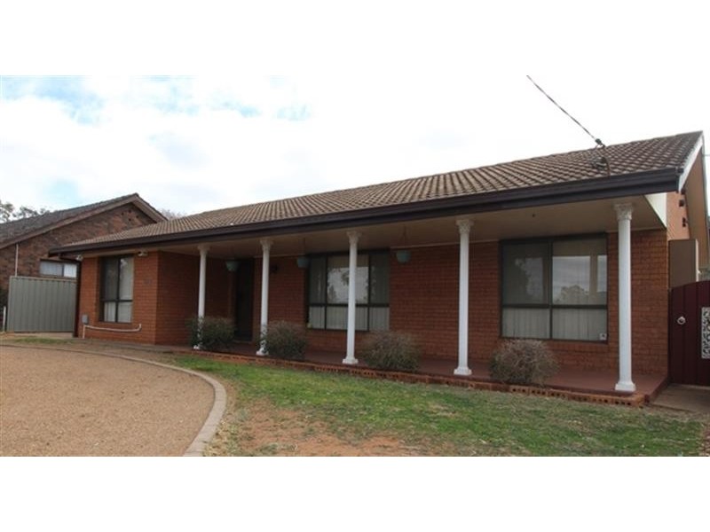 97 Thompson Street, Dubbo NSW 2830