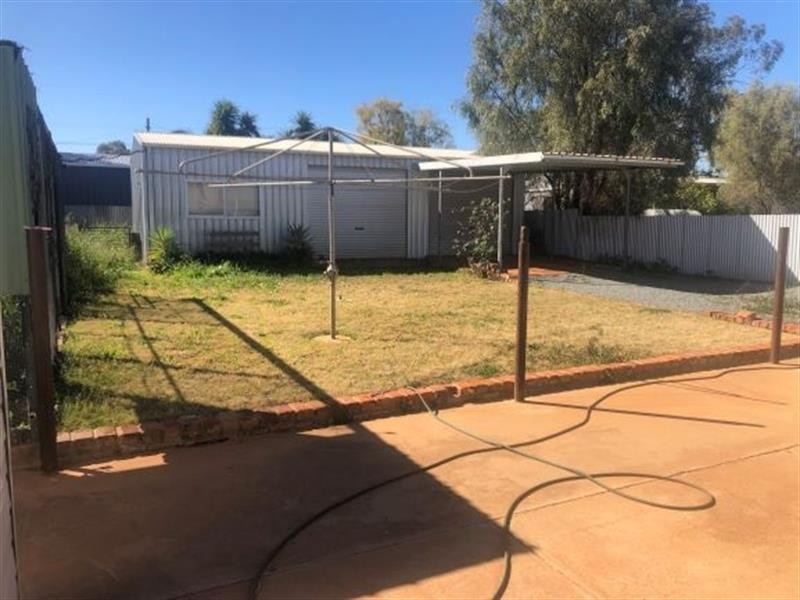 45 Green Street, Cobar NSW 2835