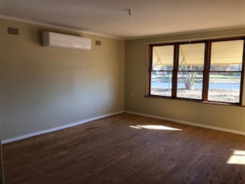 6 Elizabeth Crescent, Cobar NSW 2835