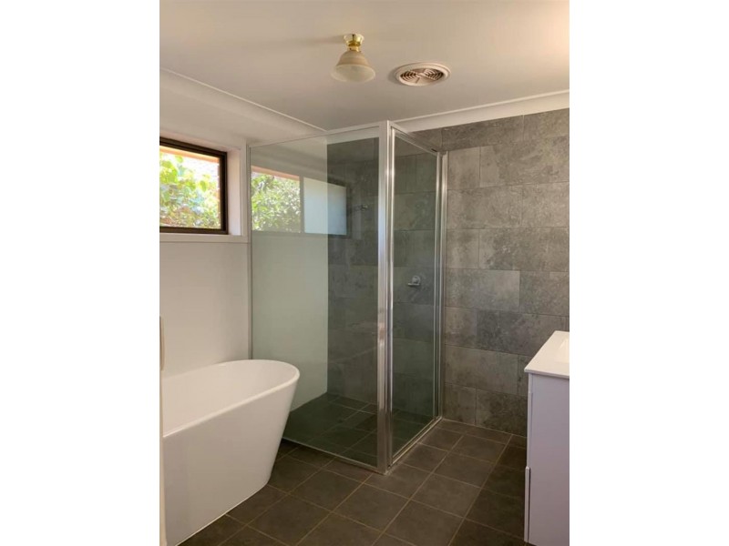 189 Algalah Street, Narromine NSW 2821