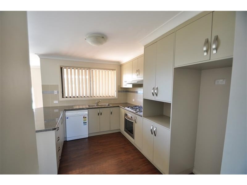 21 Dunheved Circle, Dubbo NSW 2830