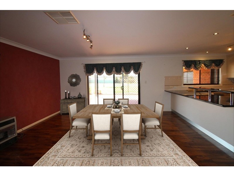 10 Ashlundie Crescent, Dubbo NSW 2830