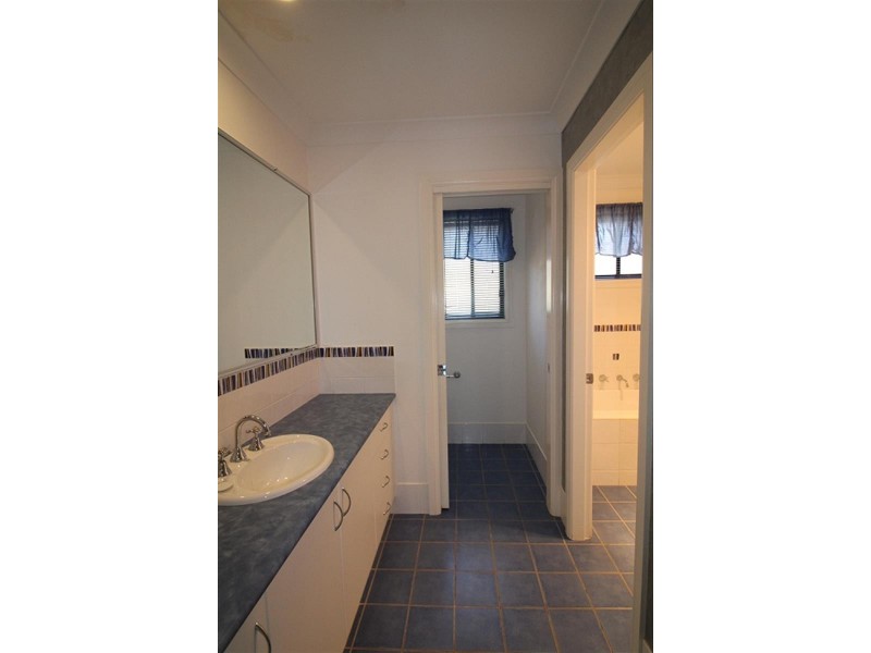10 Ashlundie Crescent, Dubbo NSW 2830