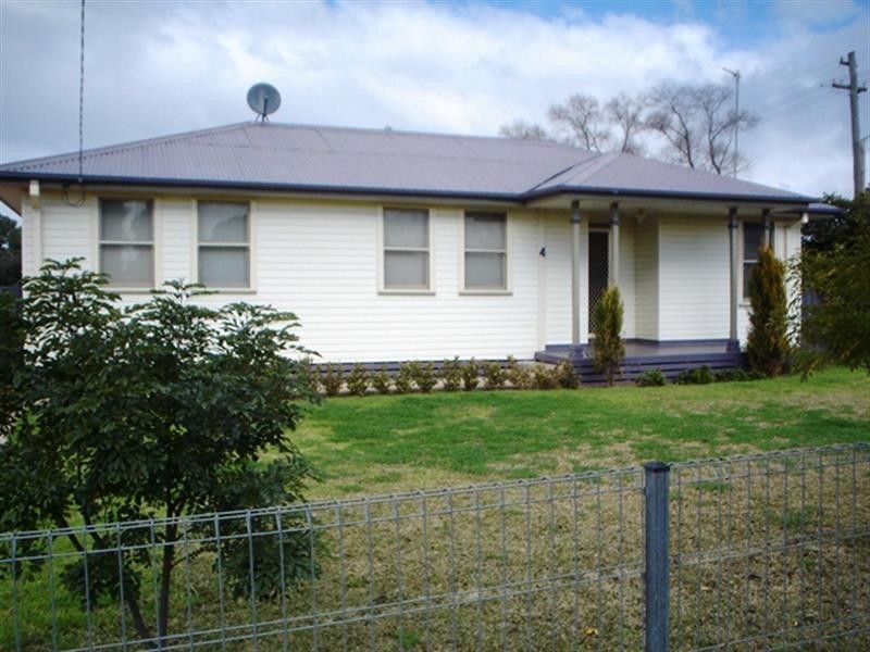 4 Wattle Street, Dubbo NSW 2830