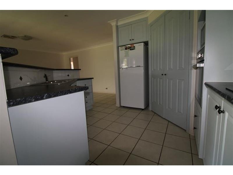 9 Cronin Place, Dubbo NSW 2830