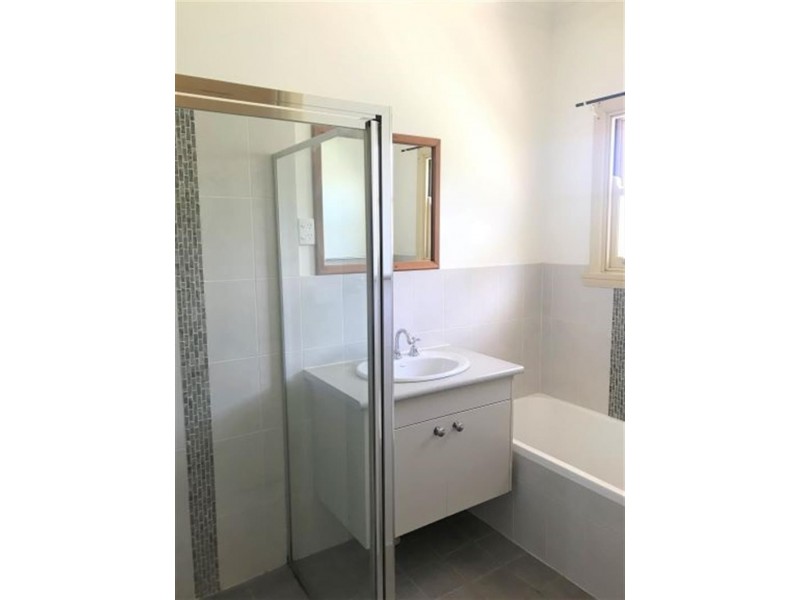 8 Harcourt Street, Cobar NSW 2835